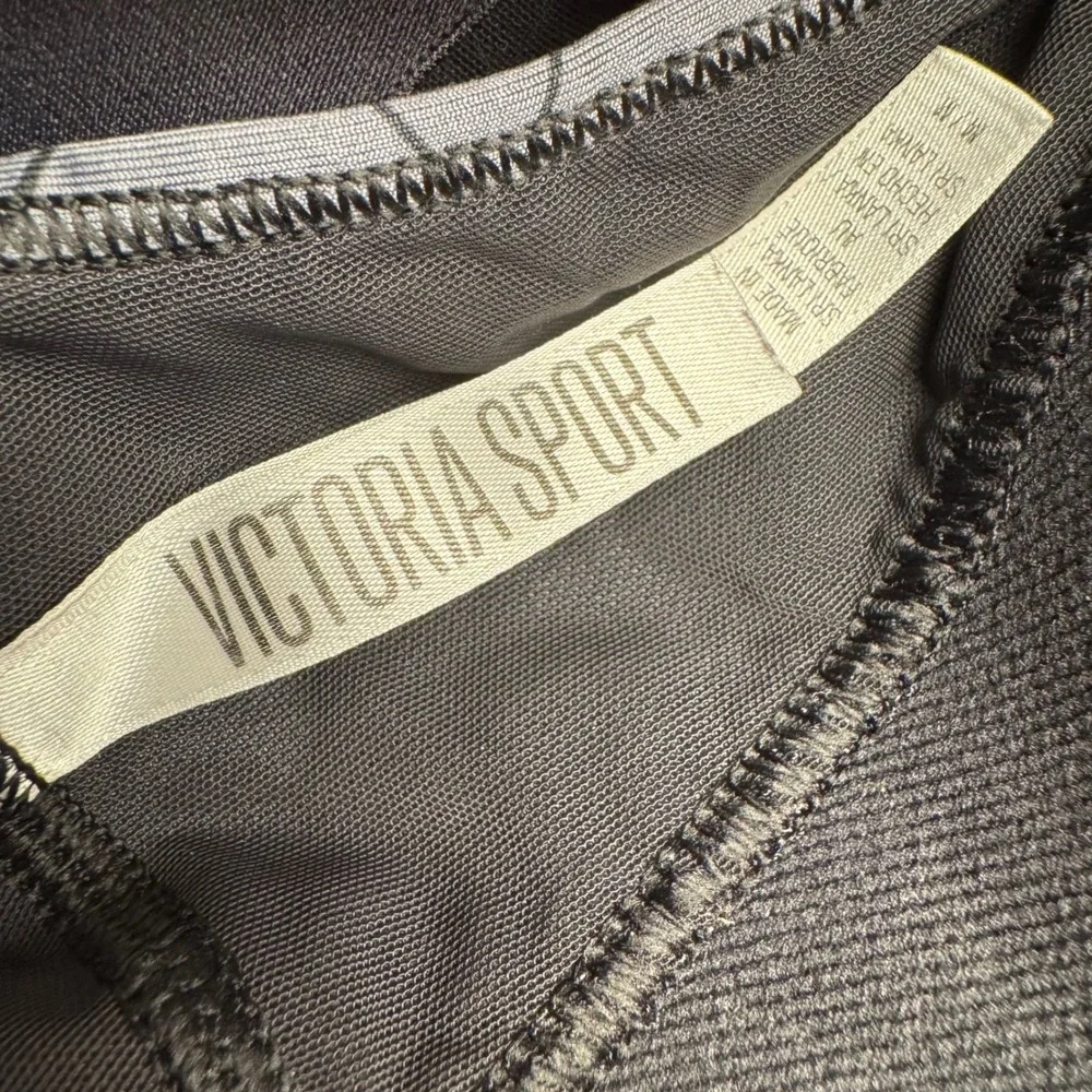 Victoria‎ Sport VSX Sports Bra Grey Black Geometric Racerback Medium - Picture 3 of 3
